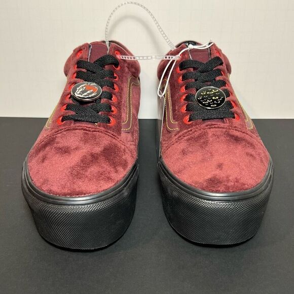 VANS Disney x Stackform ‘Poison Apple’ Snow White Sneakers / Size 8 Womens - Picture 2 of 8